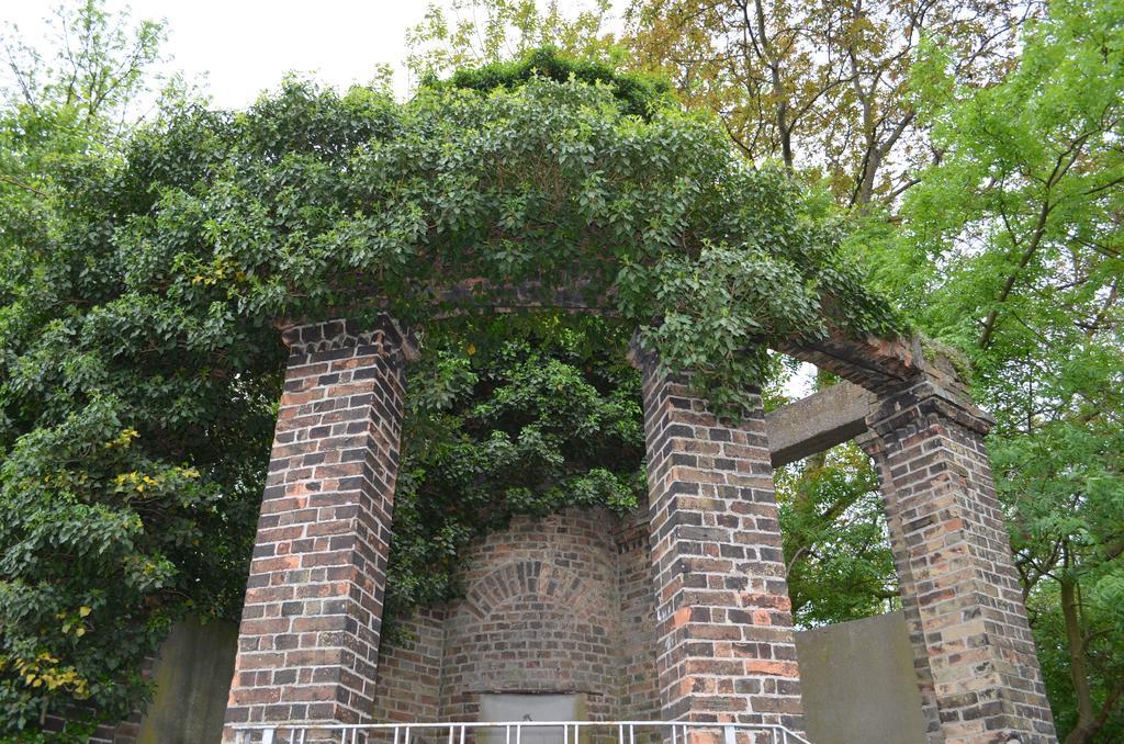 Zwei Raben Pension 마인츠 외부 사진